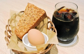 侍Ｍａｎｅｋｉ珈琲の「トーストモーニングセット」（ドリンク料金プラス１００円）