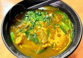 丸石食堂の「ぼっかけカレーうどん」