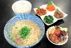 こころの「テールラーメン定食」