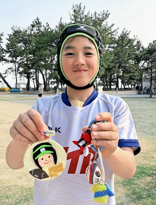 ニュージーランドにラグビー留学する神戸市立鷹取中１年の山口虹道さん＝神戸市須磨区