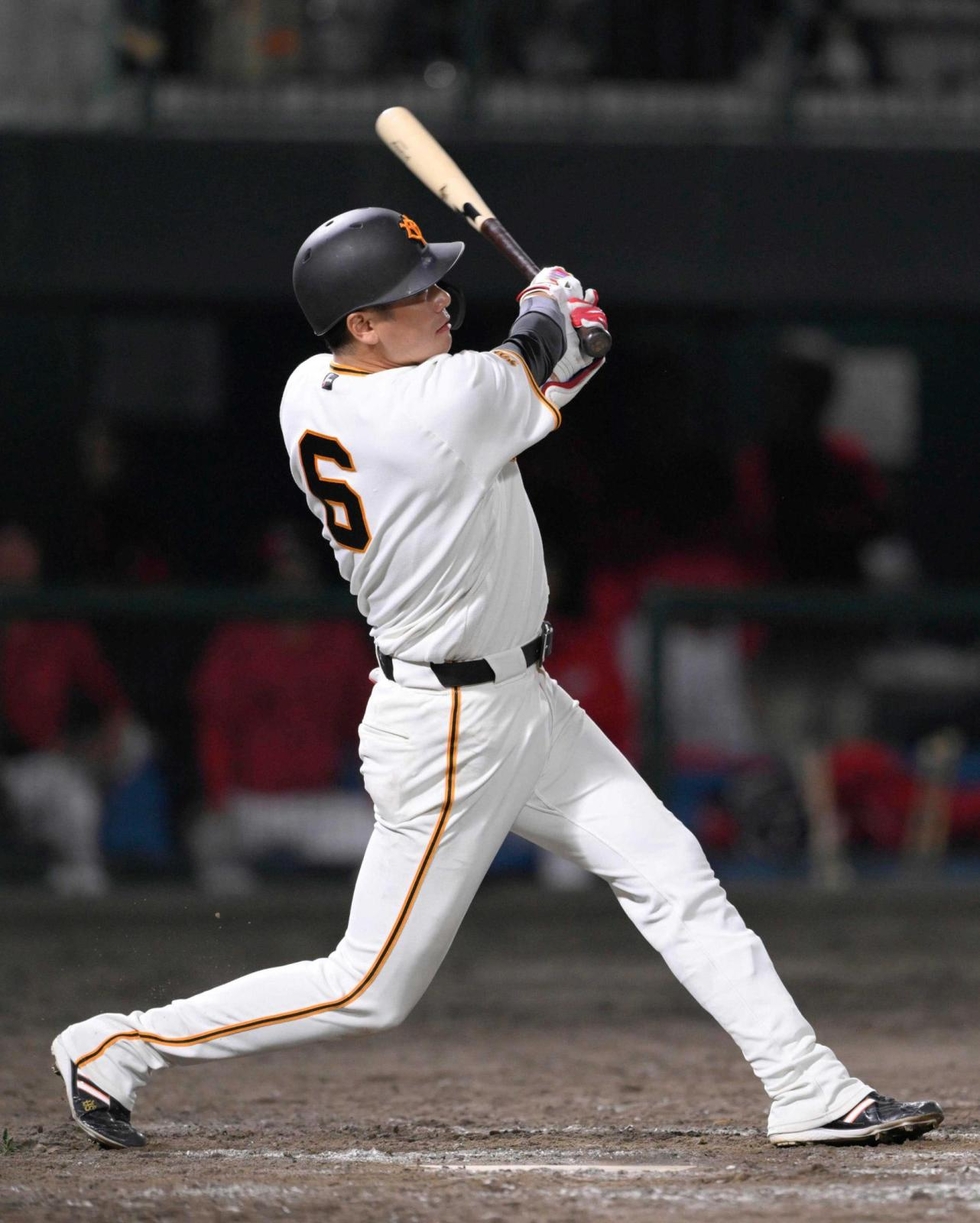 坂本勇人選手が通算300本塁打 プロ野球巨人、20年目ベテラン|まなびー