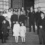 １９４７年に皇族ではなくなった、かつての宮家の人々＝東京都内