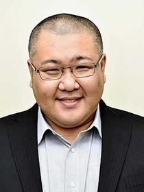 「ながたか君」を考案した立穴斉所長