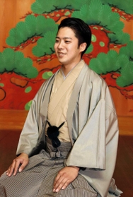 須磨区在住の観世流能楽師シテ方の笠田祐樹さん＝９月２５日午後４時３分、神戸市長田区大塚町２、上田能楽堂