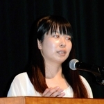 「鉱石の道」の魅力を解説する前畑温子さん＝姫路市西延末、市文化センター