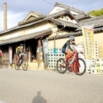昨年１１月に「銀の馬車道・鉱石の道」で開かれたサイクリングイベント。ＰＲに向け新たな仕掛けを展開する＝姫路市船津町（中播磨県民センター提供）