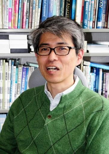 神戸大大学院保健学研究科の小野玲准教授＝神戸市須磨区友が丘７