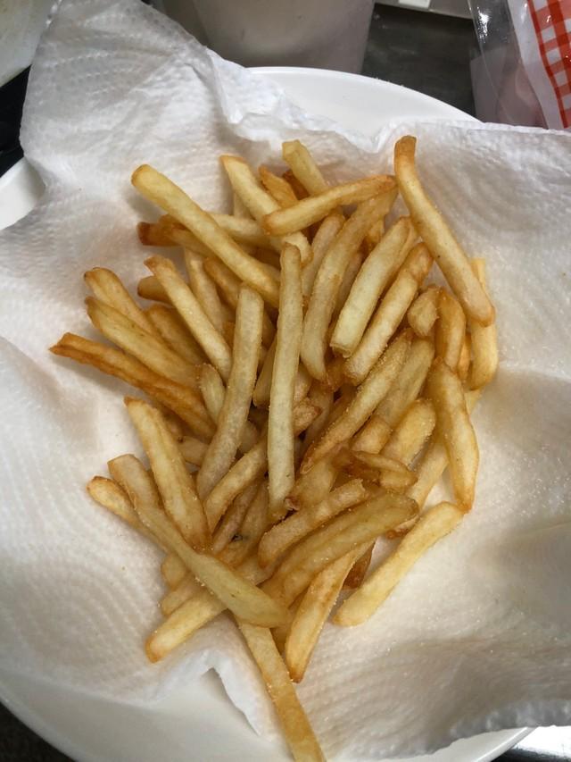 神戸新聞next 連載 特集 話題 たった300円で マクドナルド風ポテト が1キロも 業務スーパーで買った冷凍ポテトがお得すぎると話題