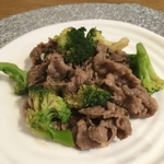 コエンザイムQ10が食事でもおいしく摂れるレシピをご紹介。こちらは牛肉とブロッコリーのオイスターソース炒め（提供画像）