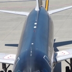 シックな黒色の機体…あれっ、コックピットに違和感が…（チケット発券Umaさん提供）