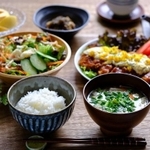 日々、色とりどりの食事をとるのは日本人の理想ですが…