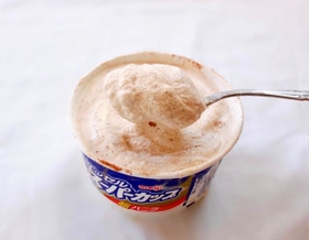 いつものバニラアイスが100倍美味しくなる「至福のソルティシナモンアイス」のできあがり