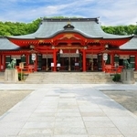 神戸三宮の生田神社も断りなくオンライン賽銭機能のあるサイトに掲載されました(beeboys/stock.adobe.com)