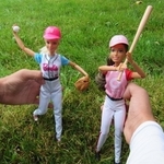 バービー人形で、大谷「二刀流ごっこ」遊び♡