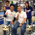 南牟礼さん（前列右）と元チームメートで同学年の川又さん（前列左）