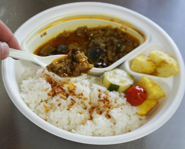 社員の方々が社員食堂で口にしているという「スパイス香るキーマカレー」