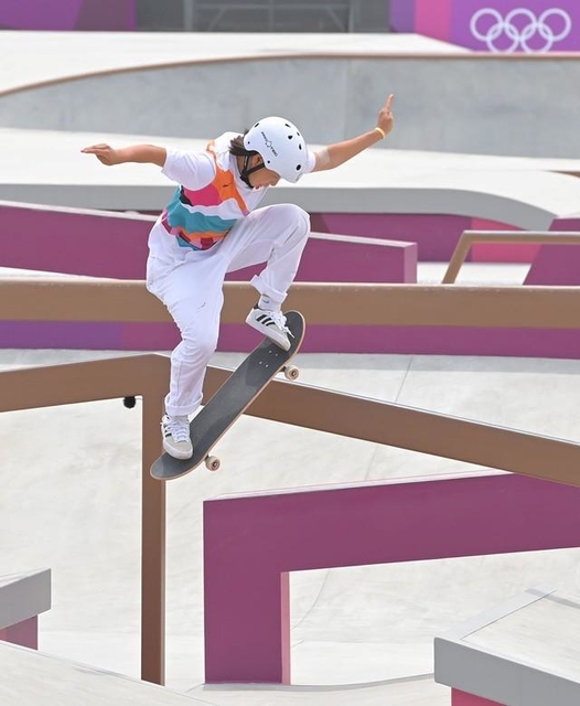 東京五輪スケートボード女子ストリート競技決勝で会心の演技を見せる西矢椛選手