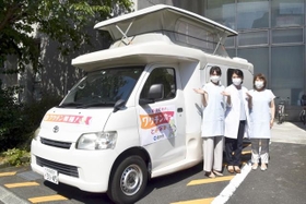 必要な機材とワクチンを積んで、希望する場所まで来てくれる