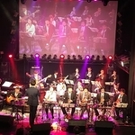 ビッグバンドの生演奏でジャズを楽しもう（提供）