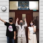 大阪市淀川区東三国にあるエフエムひめ。（左から）米田いにしえさん、本庄強さん、金山佳子さん