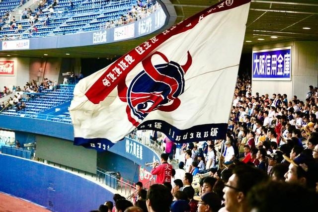 声援を送るオリックスファン