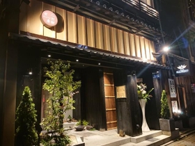 京都・祇園でプレミアムなサムギョプサルを… スタイリッシュな空間で山海の美味を味わう