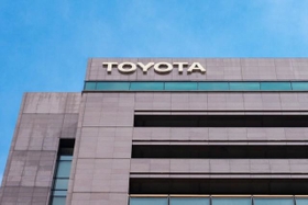 日本で一番借金をしている企業はどこでしょうか（yu_photo - stock.adobe.com）