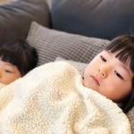 双子の片割れが感染症になったという時…もう1人の感染対策について悩む保護者は少なくありません