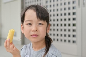 うまい棒…この度値上げされることが報道され、大きな反響を呼びました（画像はイメージです）photoAC