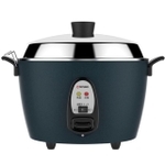 大同電鍋のステンレス外鍋「ネイビーブルー」が特にそっくりに見えるそうです（大同日本提供）