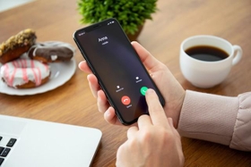 長年iPhoneユーザーをやっていても知らなかった機能はたくさんあるものです（Denys Prykhodov/stock.adobe.com）