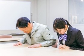 みなさんは企業から謝罪された経験はありますか？　※画像はイメージです（buritora/stock.adobe.com）