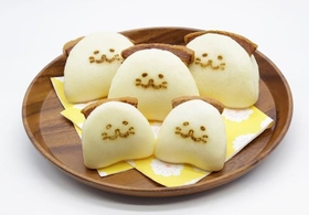 長崎県名物の角煮まんじゅうほかを製造・販売するメーカー・岩崎本舗の限定商品「ねこ焼印角煮まんじゅう」