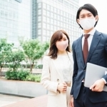 濃厚接触者を特定して社内恋愛が…（イメージ画像）