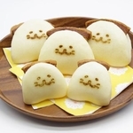 長崎県名物の角煮まんじゅうほかを製造・販売するメーカー・岩崎本舗の限定商品「ねこ焼印角煮まんじゅう」