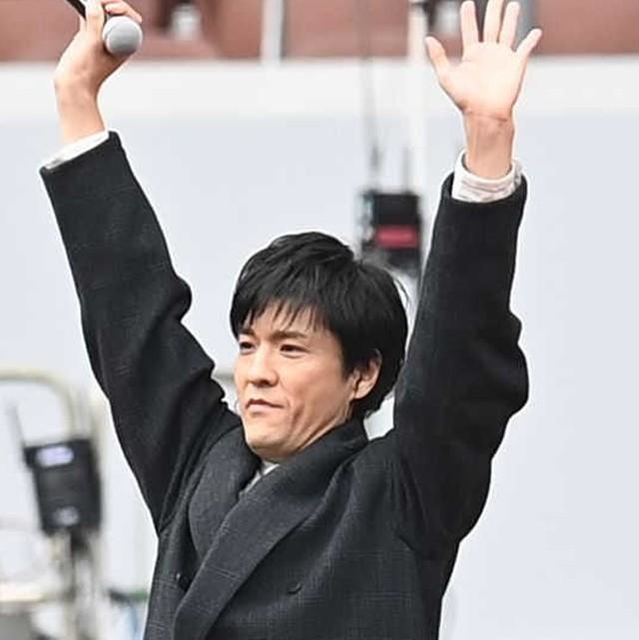 小学校の卒業式で歌った曲…森山直太朗さんの「さくら」など、J-POPの曲を歌ったという人も多かったようです