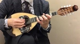 楽器売り上げUPランキング4位のマンドリン（提供画像）