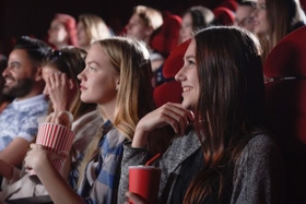 アメリカ人にとっての映画文化とは？（※イメージ画像）