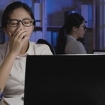 「夜勤がツラいから仕事を辞めたい」と悩む人は多いですよね　※画像はイメージです（PRPicturesProduction/stock.adobe.com）