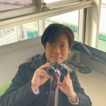 兵庫県競馬の場内実況・進行役に新加入した木村寿伸アナウンサー