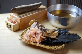 水の硬度と出汁文化の関わりが話題になっています（イメージ画像）
