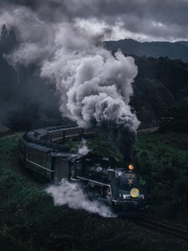 まさに物語の一節に出てきそうな風景