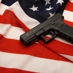 アメリカで繰り返される銃乱射事件（a4stockphotos/ADOBE.STOCK.COM）