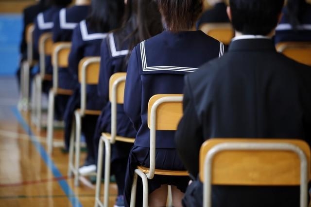 「今の若い人がどれほど禁欲的に他者の内面に踏み込むことを悪と感じ、忌避しているがわかって驚くことがある」作家、倉数茂さんの投稿が話題に（イメージ画像）