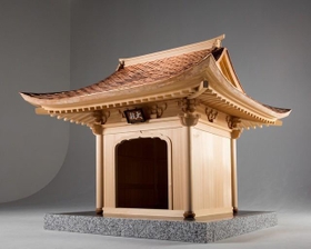 日本社寺建築の粋を結集→宮大工による最高級犬小屋「犬殿」→1年1棟の受注生産で15万ドル