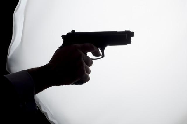 銃で撃たれたら……