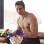 誰もいない家で夫はなにをしていたのか…（イメージ画像）