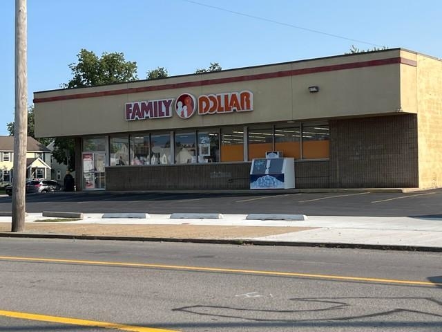 アメリカの1ドルショップ「ダラーストア」