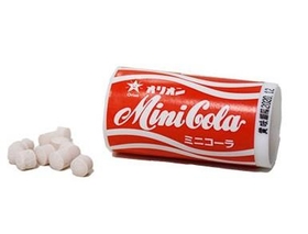 菓子メーカー「オリオン」ロングセラーのミニコーラ。パッケージが変更してしまう！？（オリオン提供）
