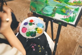 発達障害と診断されたことで、新しい人生を切り開けたそうです　※画像はイメージです（dodotone/stock.adobe.com）